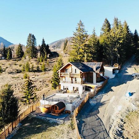 Chalet Du Lac Colibita Exterior photo