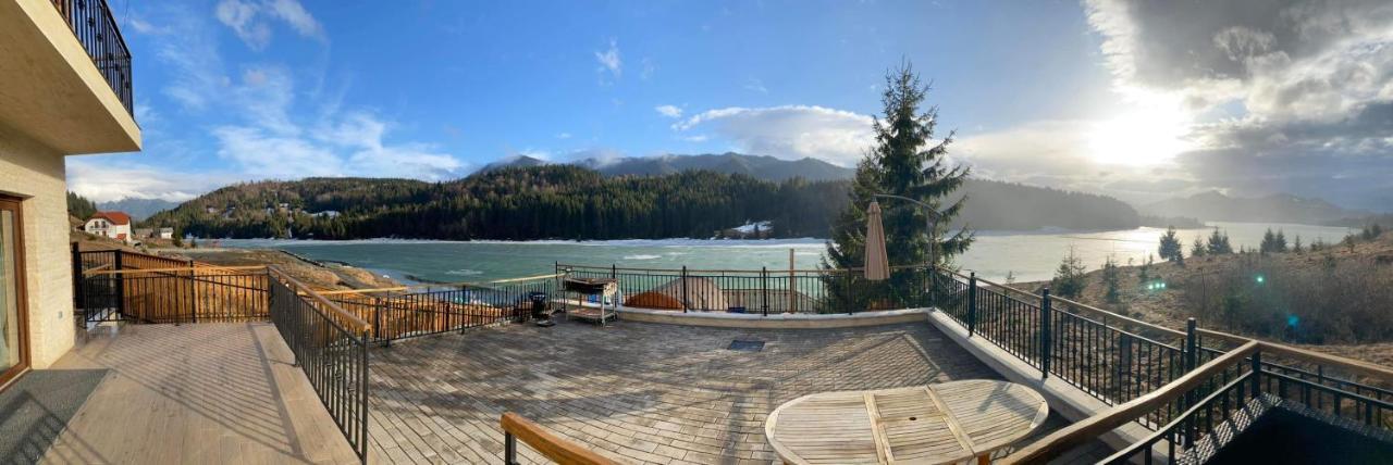 Chalet Du Lac Colibita Exterior photo